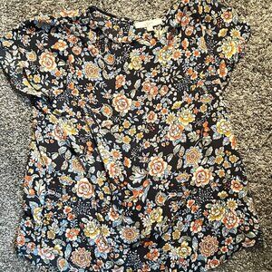 Ann Taylor Loft Short Sleeve Top